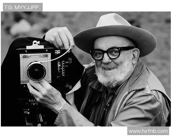 亚当斯的传奇人生与影响力探讨：从历史到现代的深远启示